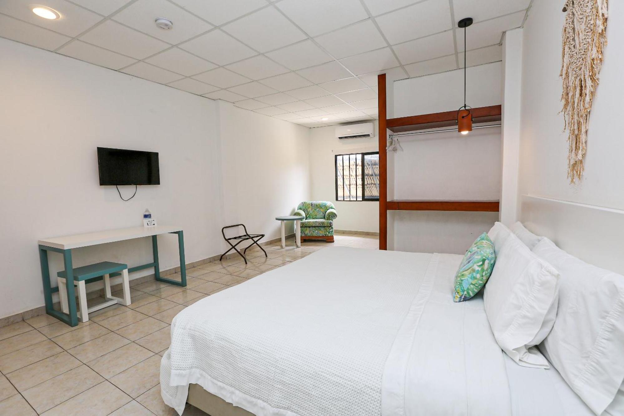 Hotel & Suites Arges - Centro Chetumal Luaran gambar