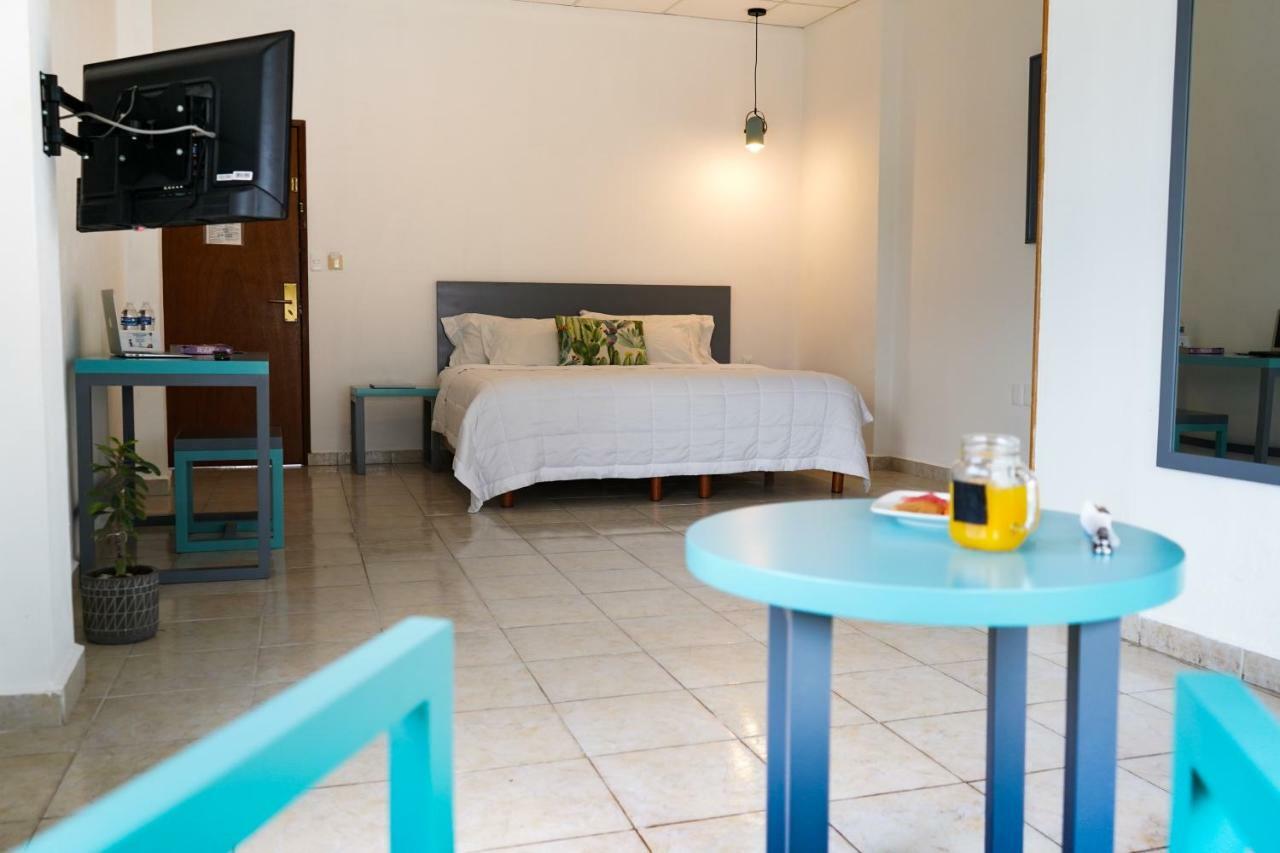 Hotel & Suites Arges - Centro Chetumal Luaran gambar